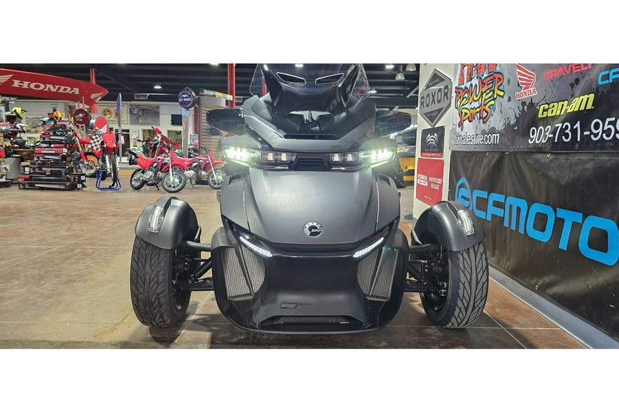 2022 Can-Am Spyder RT Limited - Dark Edition