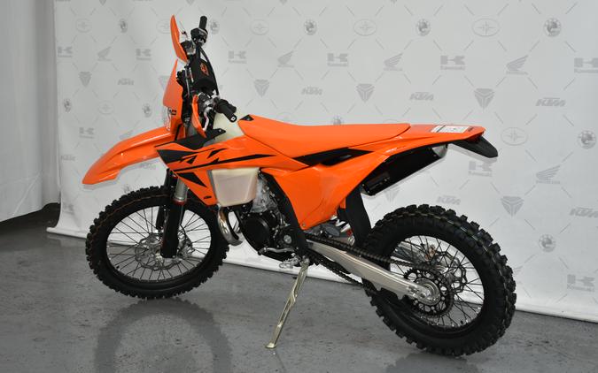 2025 KTM XC 300 W