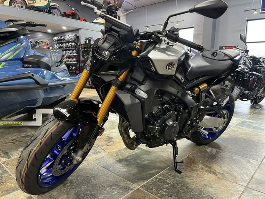 2025 Yamaha MT 09 SP