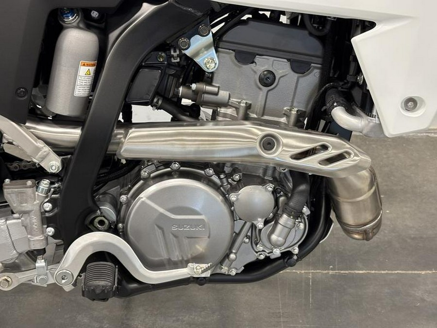 2025 Suzuki DR-Z4SMM5