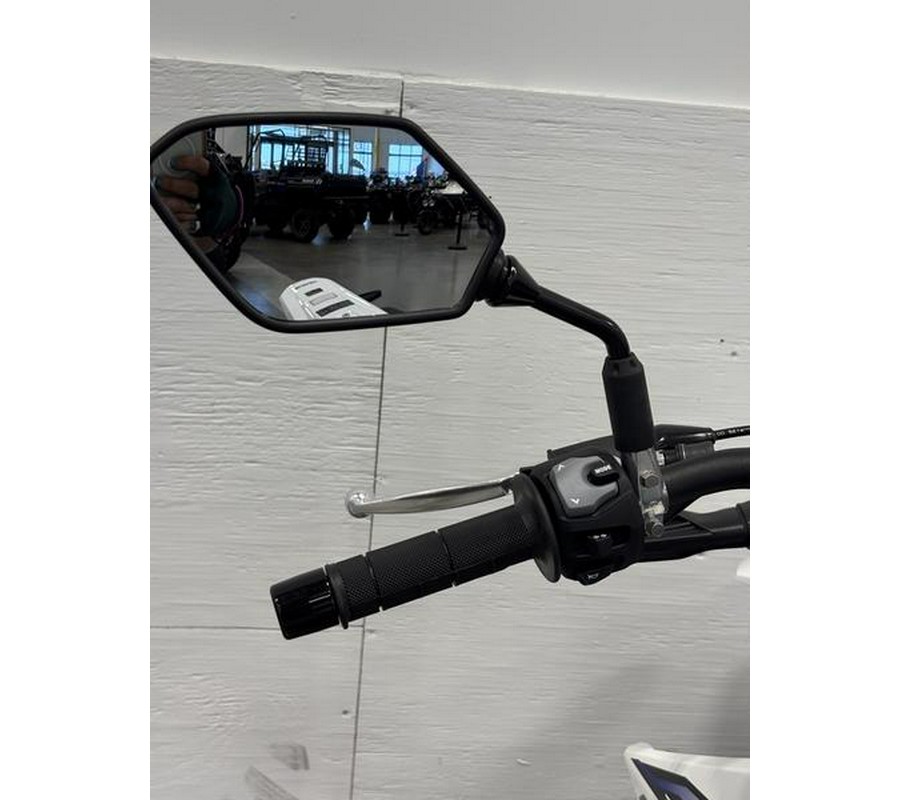 2025 Suzuki DR-Z4SMM5