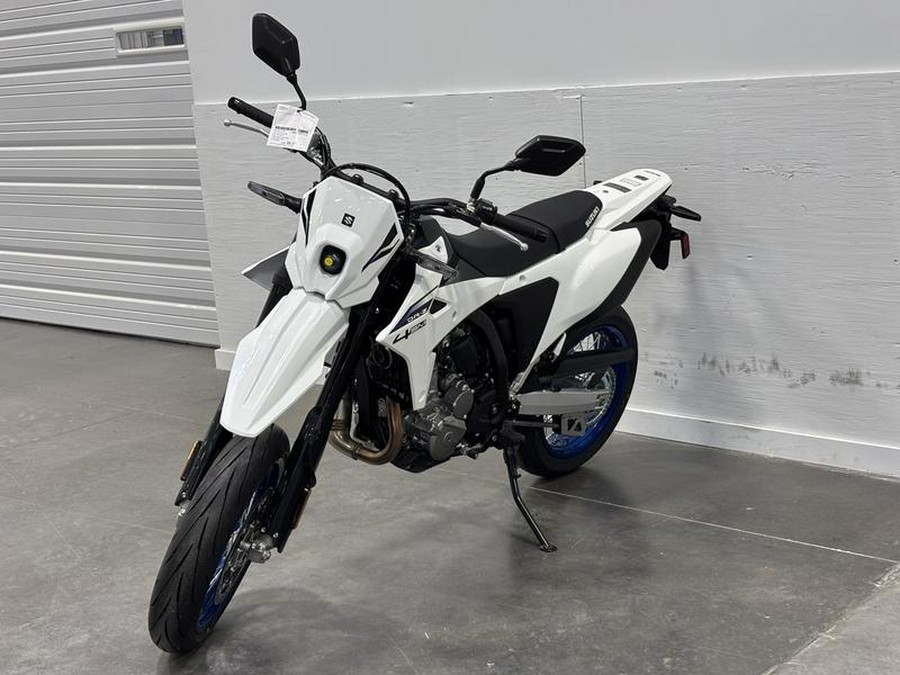 2025 Suzuki DR-Z4SMM5