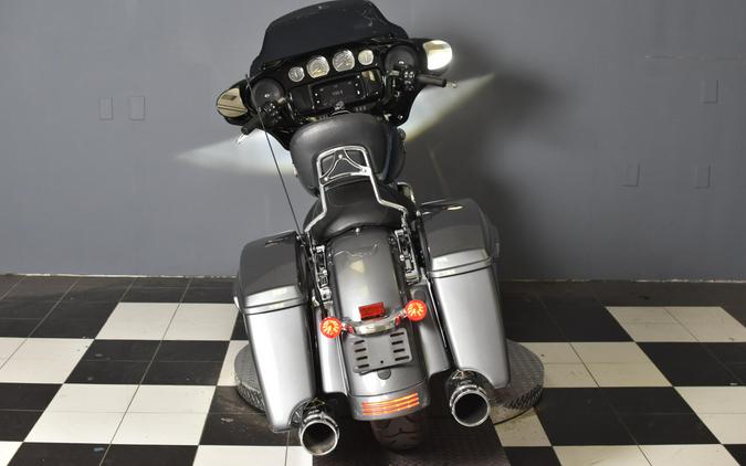 2021 Harley-Davidson Street Glide Special Gauntlet Gray Metallic/Vivid Black FLHXS