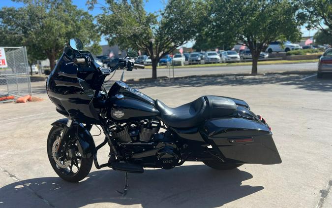 2023 Harley-Davidson® Road King® Special Black