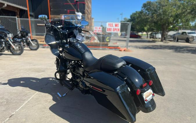 2023 Harley-Davidson® Road King® Special Black