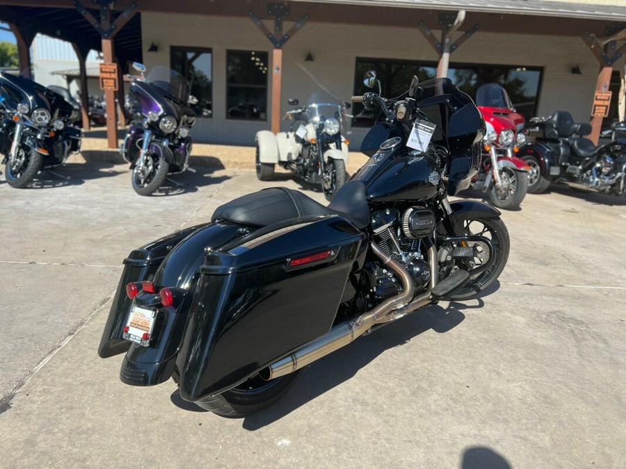 2023 Harley-Davidson® Road King® Special Black