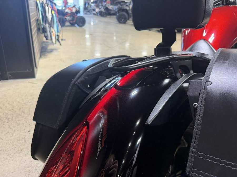2016 Victory Motorcycles® Vegas® Sunset Red