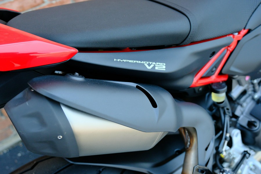 2026 Ducati Hypermotard V2