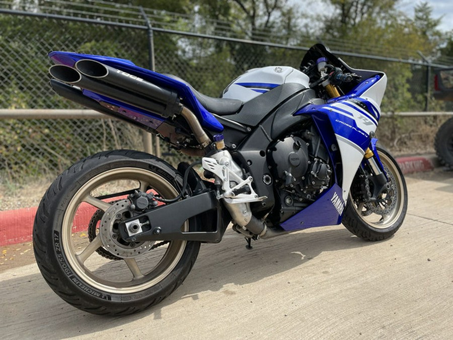 2014 Yamaha YZF R1
