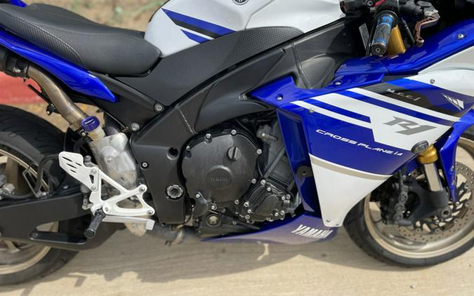 2014 Yamaha YZF R1