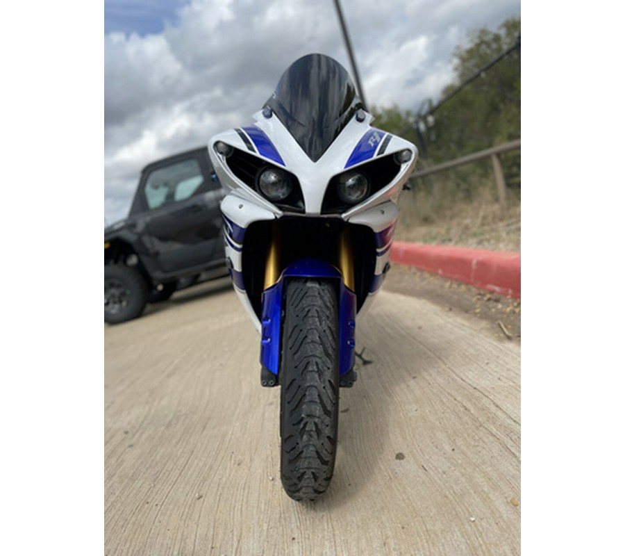 2014 Yamaha YZF R1