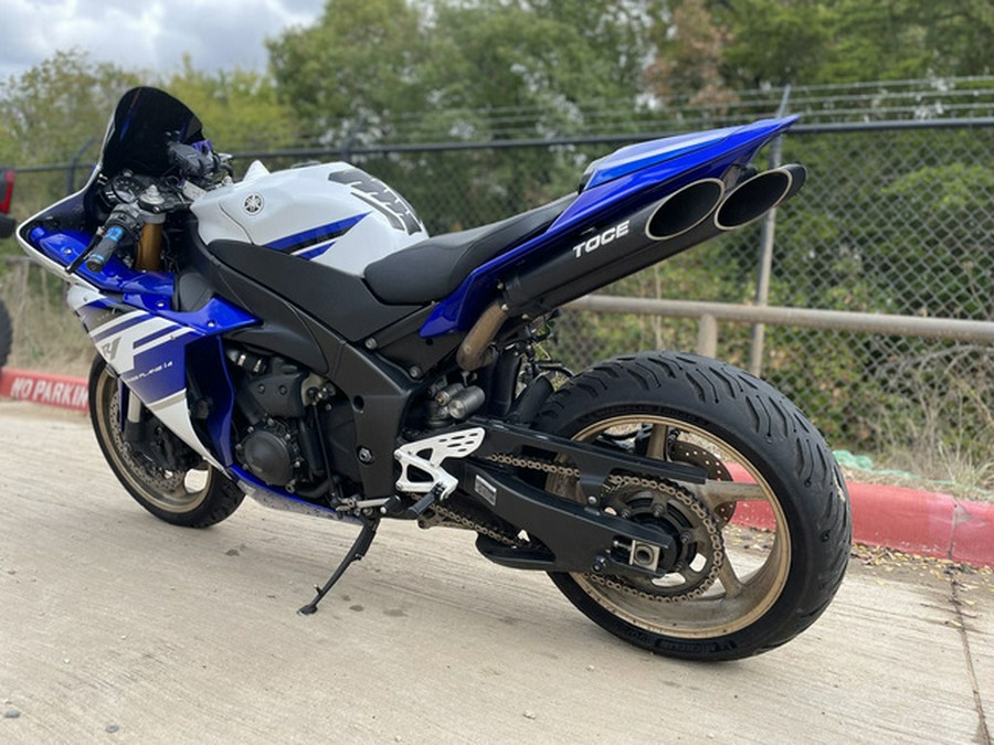 2014 Yamaha YZF R1