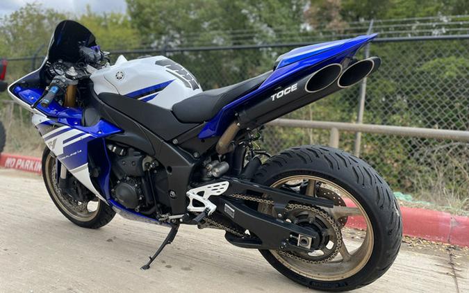 2014 Yamaha YZF R1