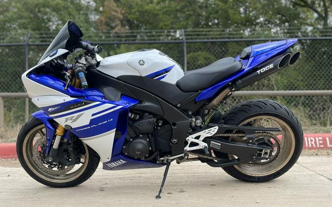 2014 Yamaha YZF R1