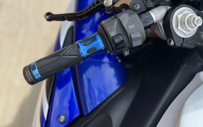 2014 Yamaha YZF R1
