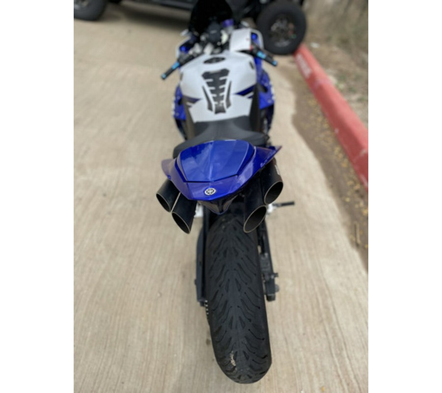 2014 Yamaha YZF R1