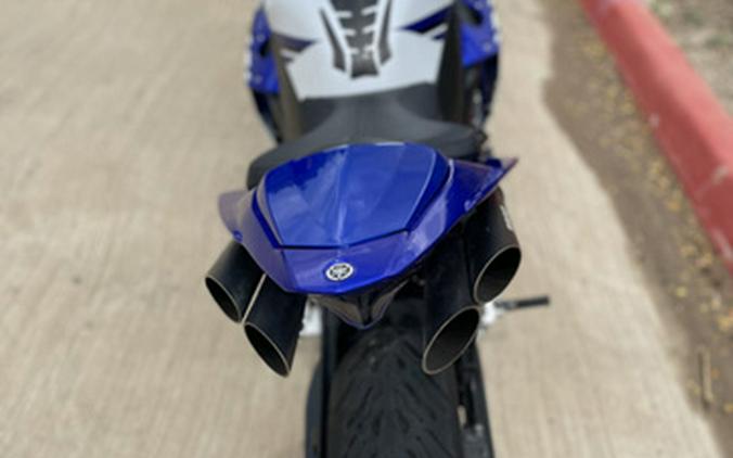2014 Yamaha YZF R1