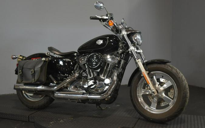 2017 Harley-Davidson 1200 Custom Vivid Black