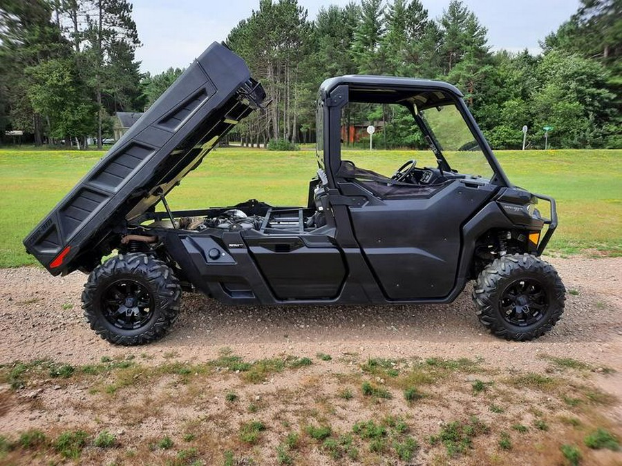 2020 Can-Am® Defender PRO XT HD10