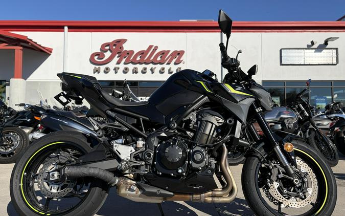 2025 Kawasaki Z900 ABS