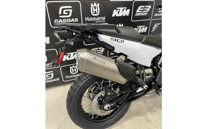 2024 Husqvarna Motorcycles Norden 901