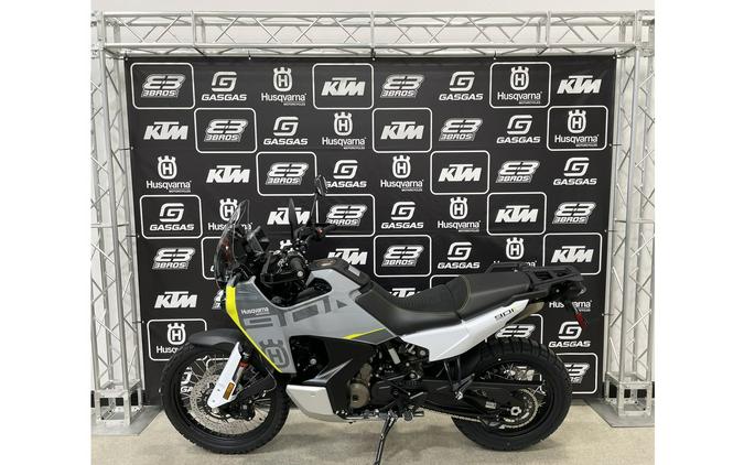 2024 Husqvarna Motorcycles Norden 901