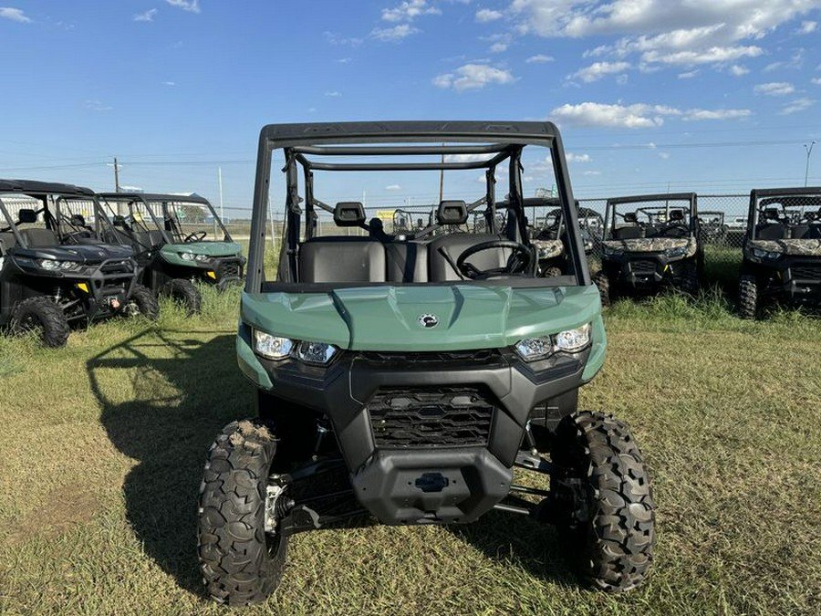 New 2025 Can-Am Defender MAX HD7