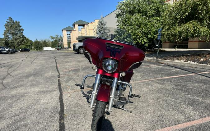 2016 Harley-Davidson® Street Glide® Special Velocity Red Sunglo