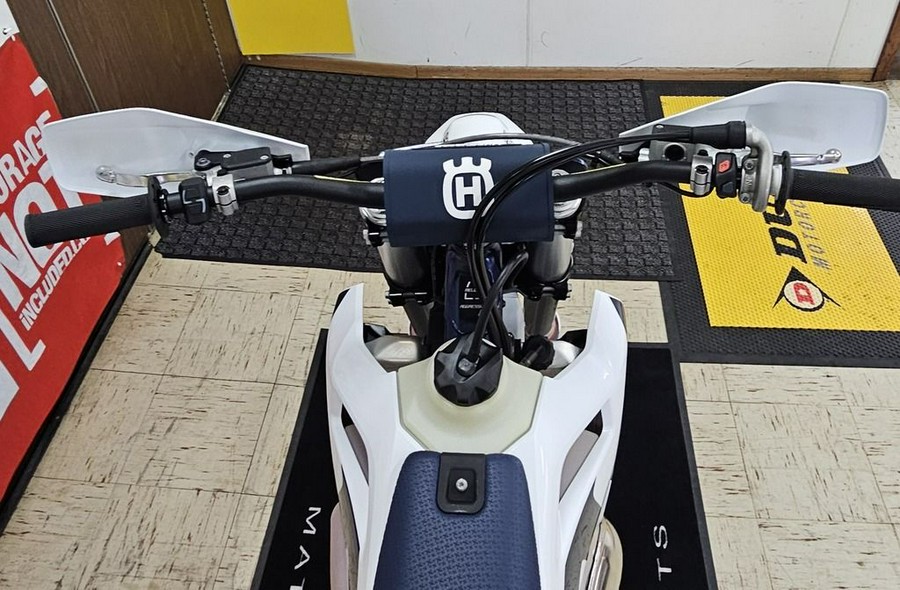 2026 Husqvarna® TX 300