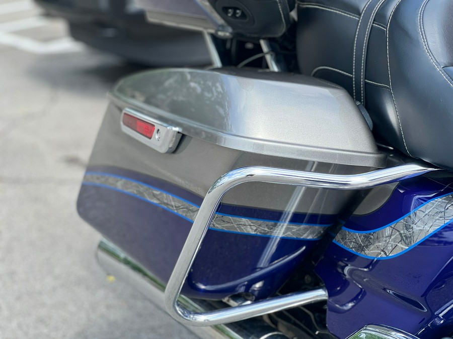 2016 Harley-Davidson CVO™ Limited