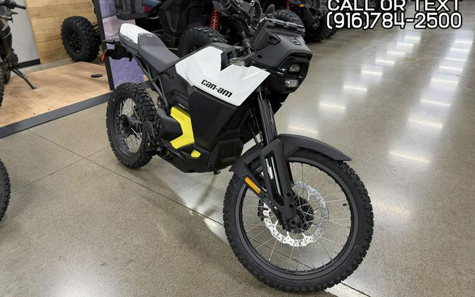 2025 Can-Am Origin® Base