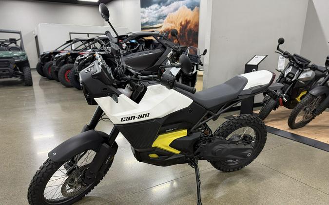 2025 Can-Am Origin® Base