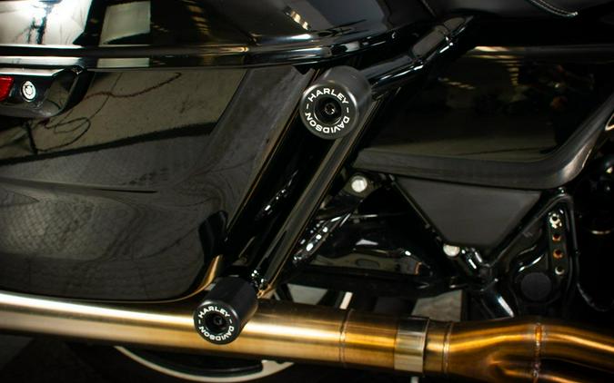2025 Harley-Davidson Road Glide FLTRX