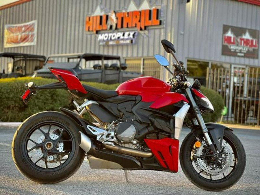 2023 Ducati Streetfighter V2