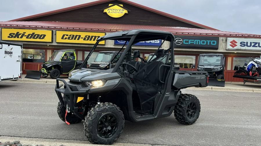 2024 Can-Am™ Defender XT HD9