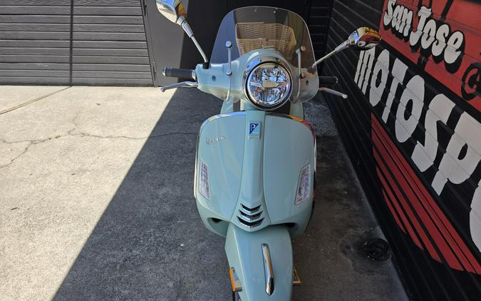 2024 Vespa GTS