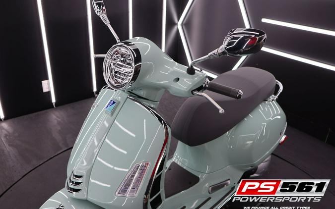 2023 Vespa GTS 300