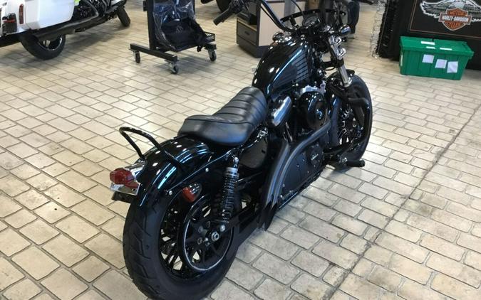 2017 Harley-Davidson Forty-Eight Vivid Black- Includes 1 Year Warranty