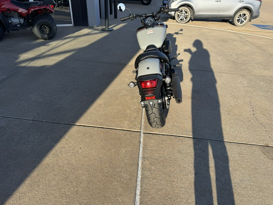 2025 Honda Shadow® Phantom ABS