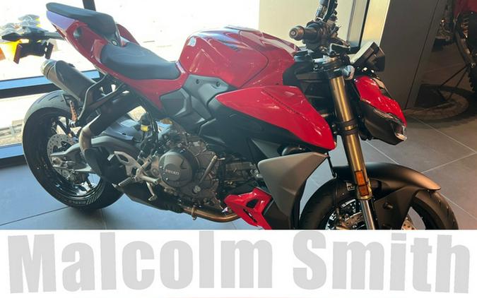 2026 Ducati Streetfighter V2
