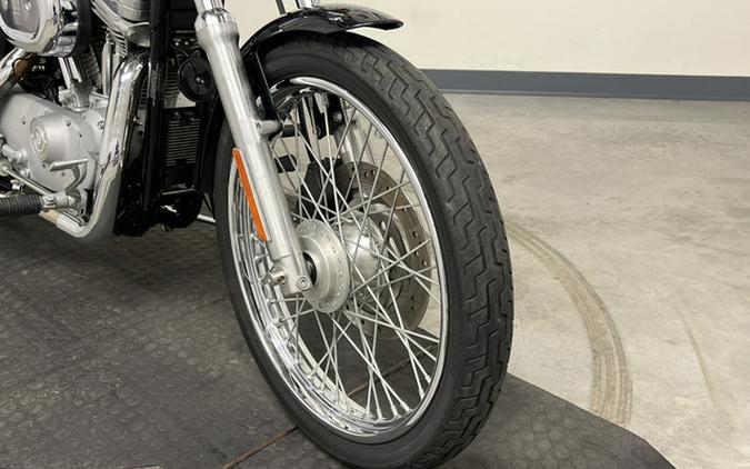 2002 Harley-Davidson Sportster 883 Custom XL883C