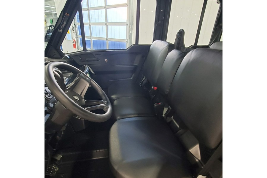 2026 Can-Am Defender MAX DPS™ HD10