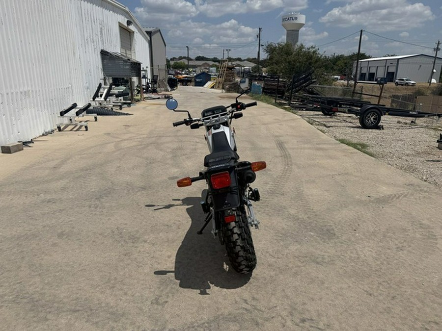 2027 Yamaha TW200