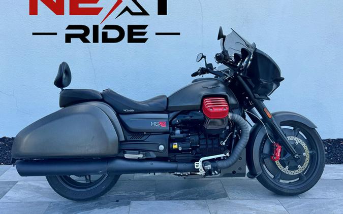 2017 Moto Guzzi MGX-21