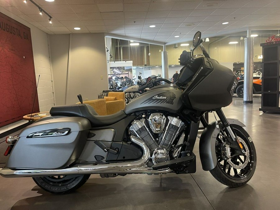 2024 Indian Motorcycle® Challenger® Titanium Smoke