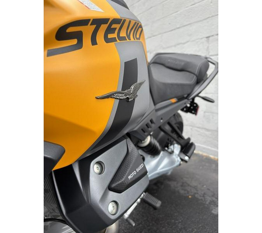 2025 Moto Guzzi Stelvio Base