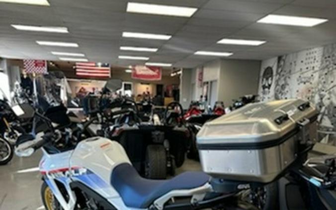 2025 Honda Transalp Base