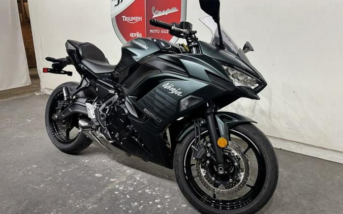 2025 Kawasaki Ninja 650 ABS