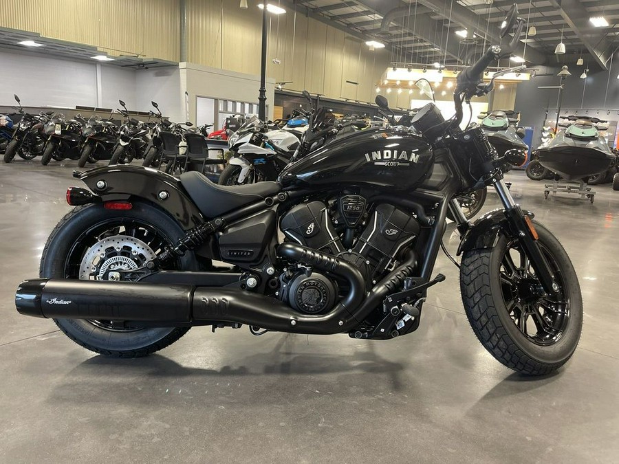 2025 Indian Motorcycle® Scout® Bobber Limited +Tech Black Smoke