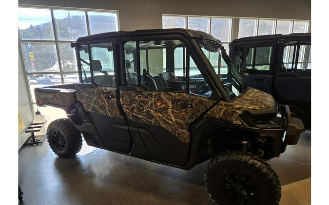 2026 Can-Am DEFENDER MAX XT CAB HD11